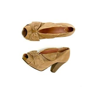 Miss Albright / Anthropologie Leather Pumps